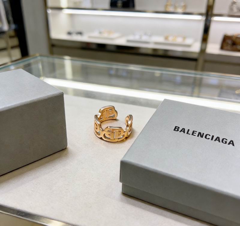 Balenciaga Ring 02yxs05